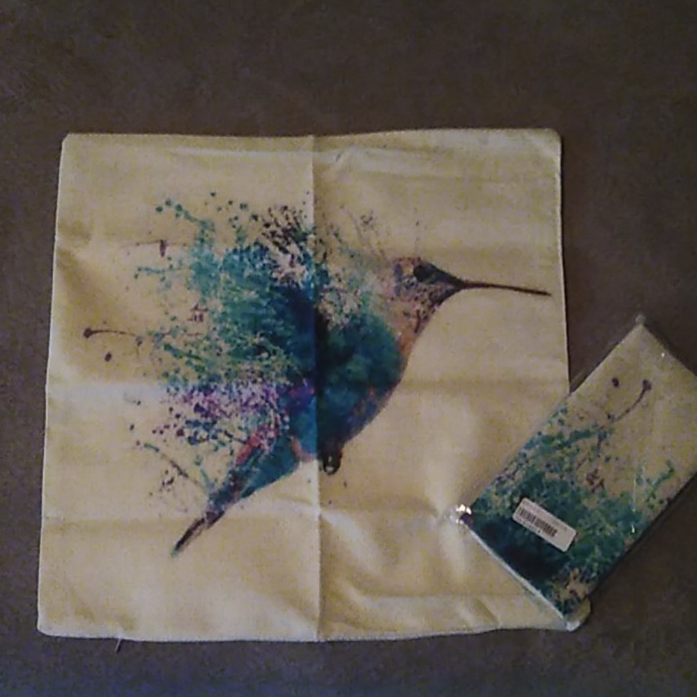 ☑️2 for💲 15  18x18 Pillow Covers
